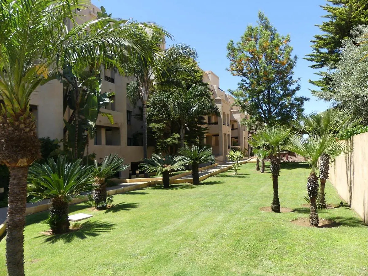 Jardines De Isla Canela, Planta Baja.